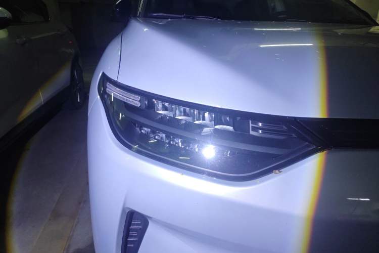 Used Leapmotor C11 2023 Pure Electric 500 Comfort Edition Right Front Headlight