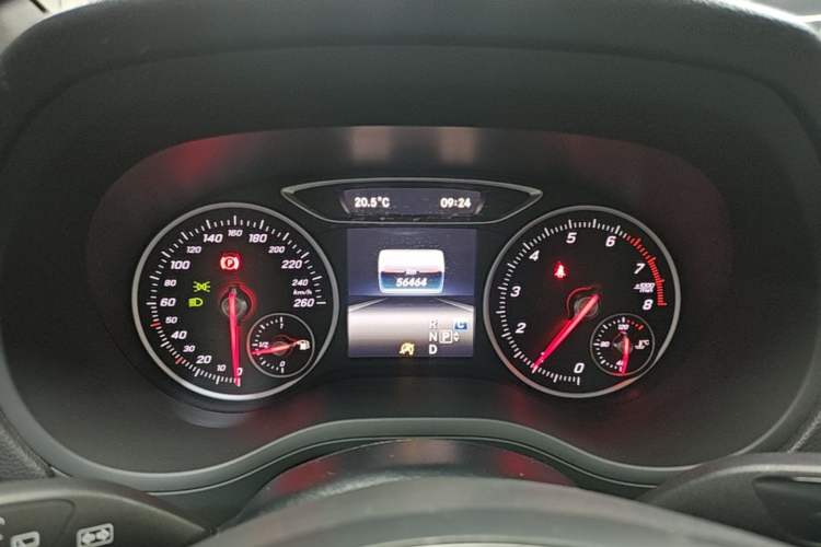 Used Mercedes-Benz B-Class 2017 B 200 Sport Edition Instrument Cluster