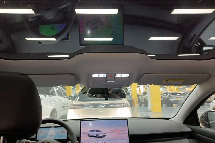 Used Baojun Enjoy 2025 Plug-in Hybrid 140km Luxury Edition Headliner