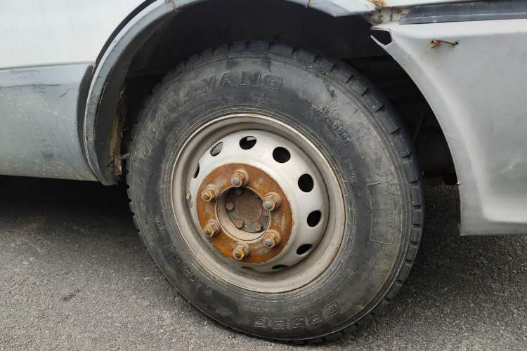 Used Iveco Power Daily 2017 2.5T Classic A32 Mid-Roof 6-7 Seater Bus 47Z5
