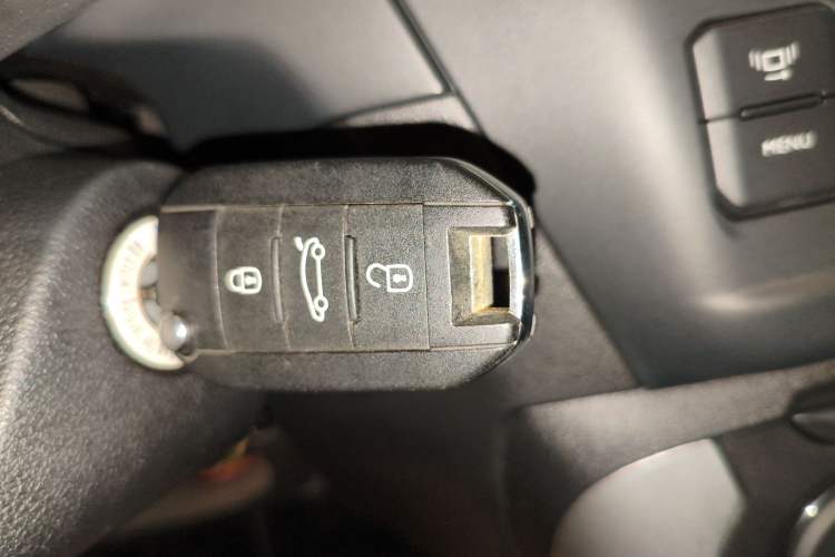 Used Citroen C3-XR 2015 1.6L Manual Pioneer Model Interior 1