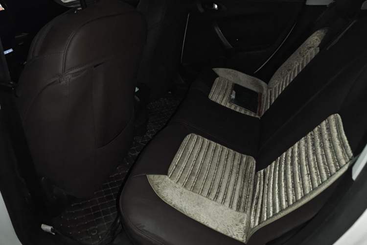 Used Peugeot 2008 2014 1.6L Automatic Fashion Edition
