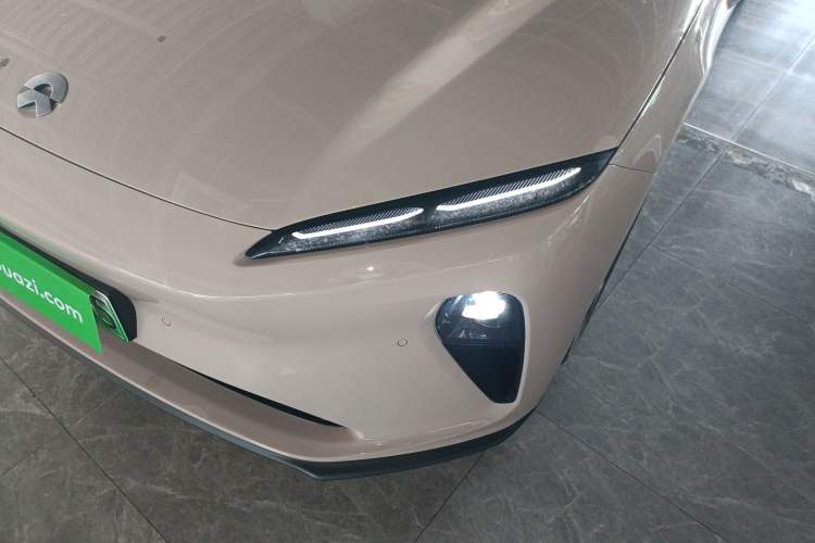 Used Nio ET5T 2024 75kWh Touring Left Front Headlight