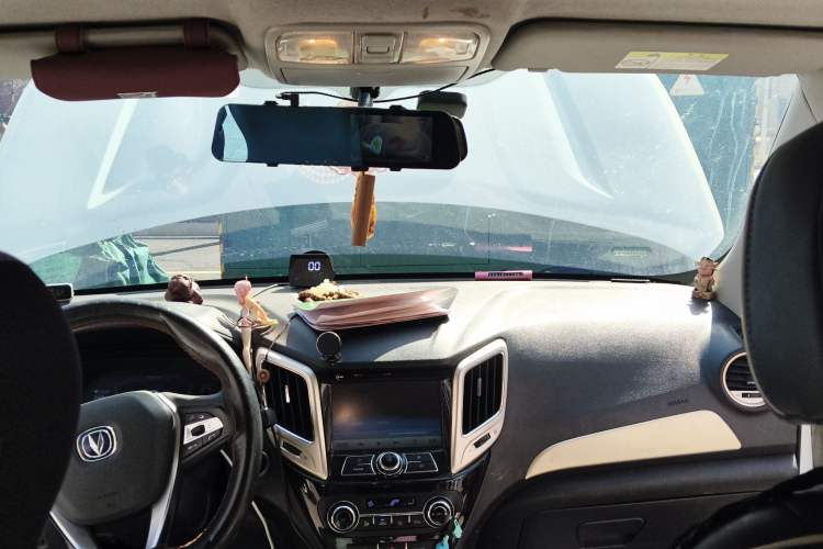 Used Changan CS15EV 2019 400i model
