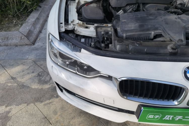 Used BMW 3 Series 2015 316Li Fashion Model
