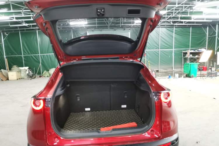 Used Mazda CX-30 2021 2.0L Automatic Zhiyue Trim Trunk