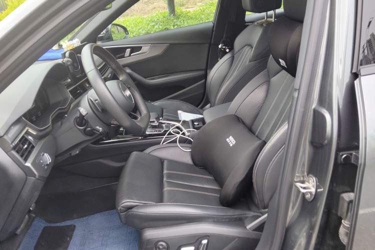 Used Audi A4L 2024 40 TFSI quattro RS Performance Package Left Front Seat