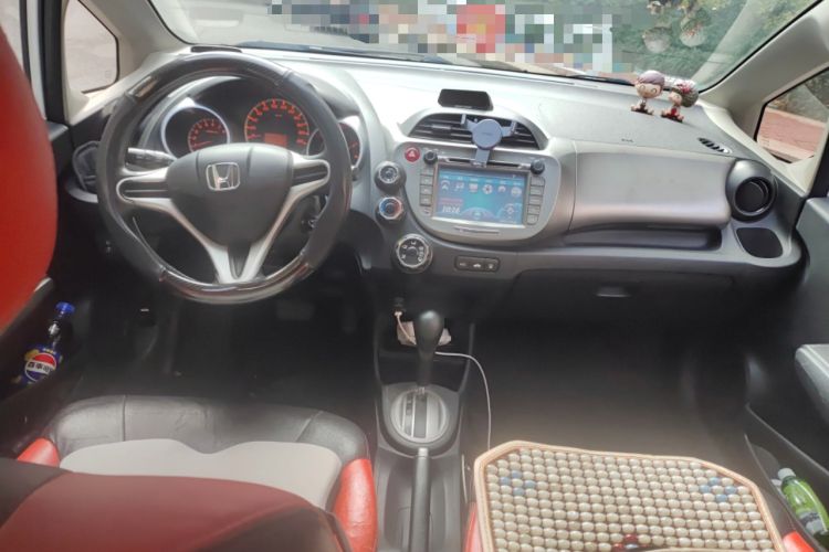 Used Honda Fit 2011 1.5L Automatic Luxury Edition
