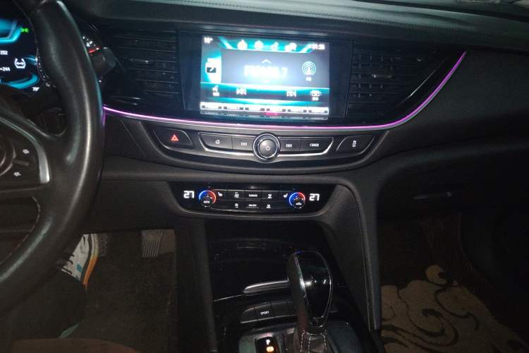 Used Buick Regal 2019 Revised 20T Luxury Version China VI Standard
