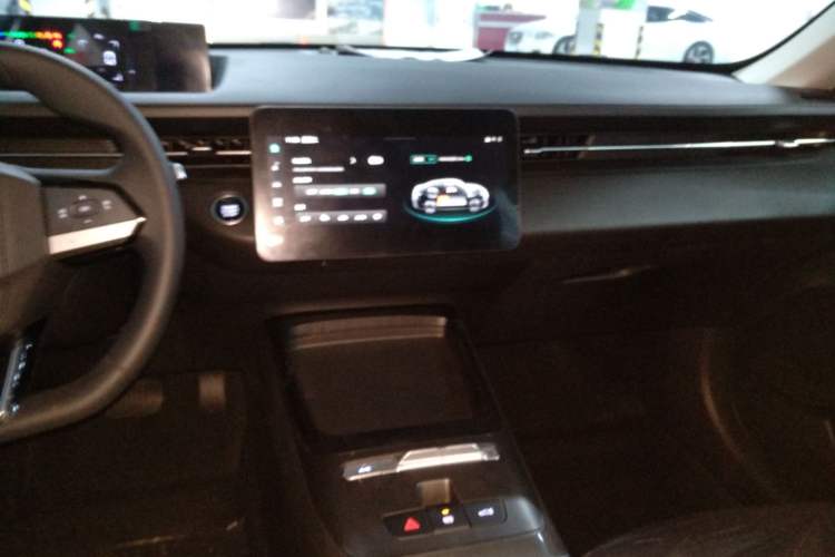 Used CHANGAN OSHAN 520 2025 Standard Edition
