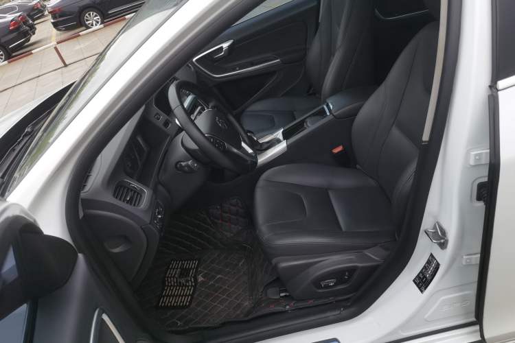 Used Volvo S60 2017 S60L T3 Smart Upgrade Edition Left Front Seat