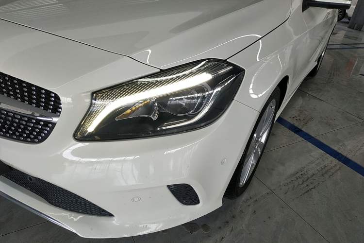 Used Mercedes-Benz A-Class (Import) 2017 Revised A 200 Dynamic Edition
