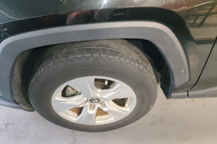 Used Toyota RAV4 2023 2.0L CVT Two-Wheel Drive Urban Edition Exterior 4