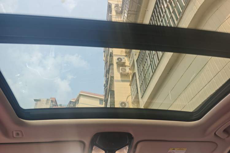 Used BMW X3 2023 Restyled xDrive30i Leading Edition M Night Sky Package Headliner