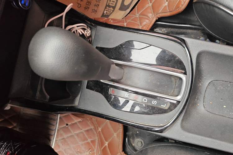 Used Honda Gienia 2017 1.5L CVT Comfort Version
