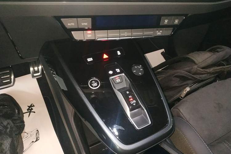 Used Audi Q4 e-tron 2022 50 e-tron quattro Visionary Edition
