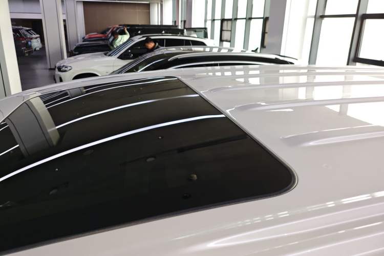 Used Buick GL8 2022 ES Landtrek 653T Luxury Edition