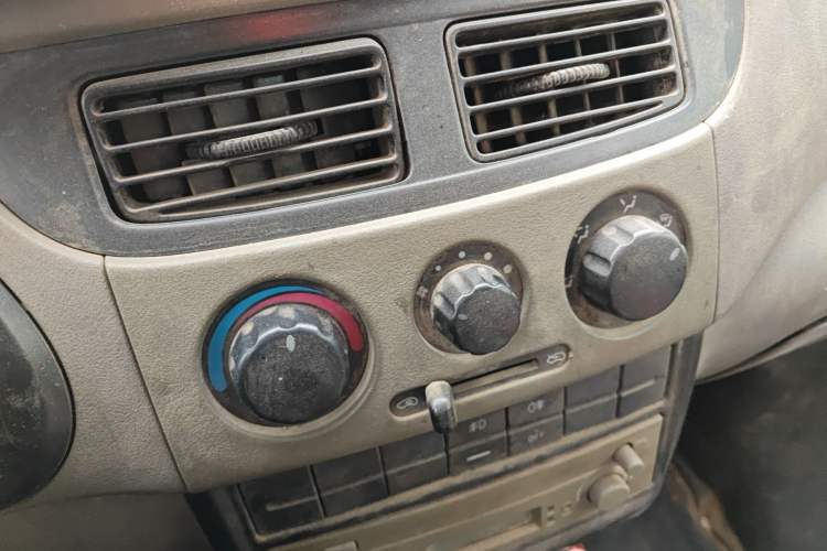 Used CHANGAN KAICHENG Star 2 2009 1.0L-SC6399E Base Version Audio And AC Panel