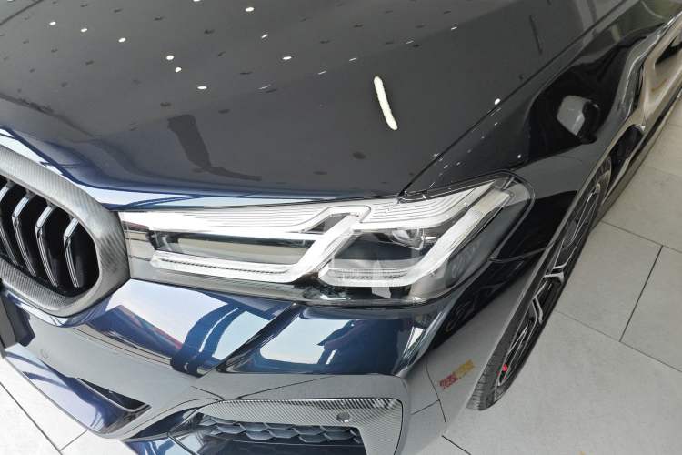 Used BMW 5 Series 2023 530Li Luxury Edition M Sport Package Left Front Headlight