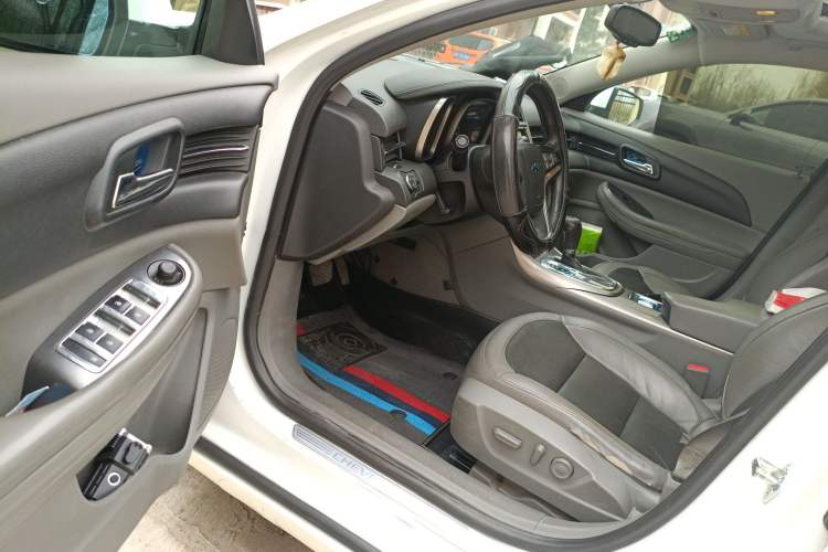 Used Chevrolet Malibu 2014 2.0L Automatic Luxury Edition