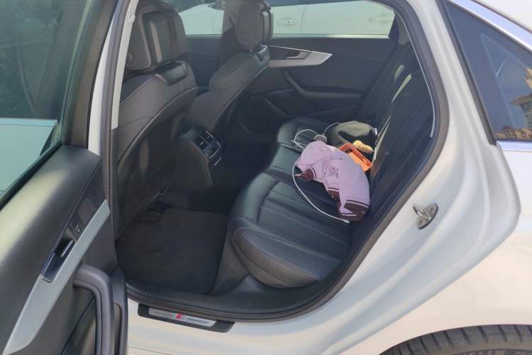 Used Audi A4L 2020 40 TFSI Fashion Dynamic Model