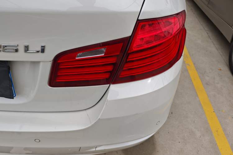 Used BMW 5 Series 2014 520Li Elegant Model Right Rear Taillight