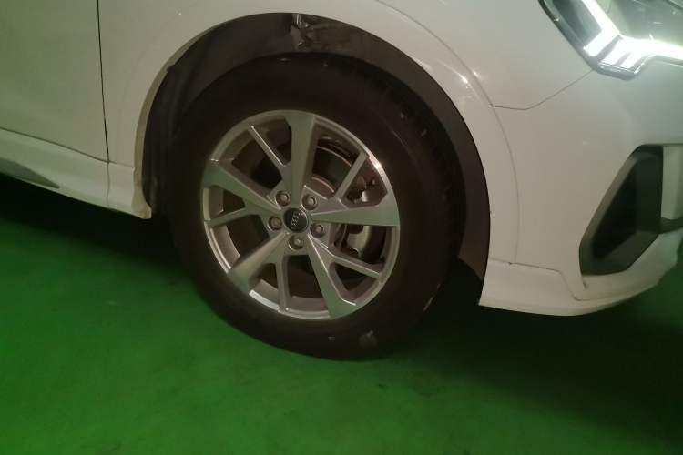 Used Audi Q3 2019 35 TFSI Advanced Dynamic Edition