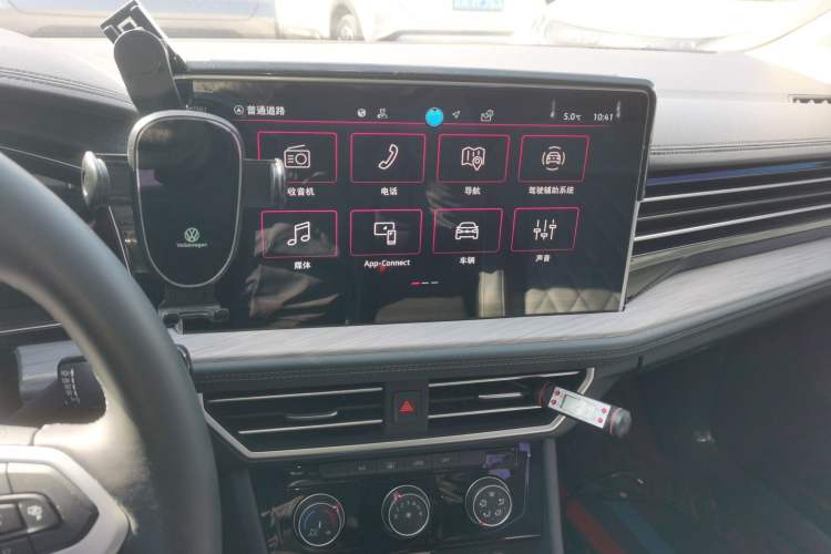 Used Volkswagen Sagitar 2024 300TSI DSG Excellence Edition
