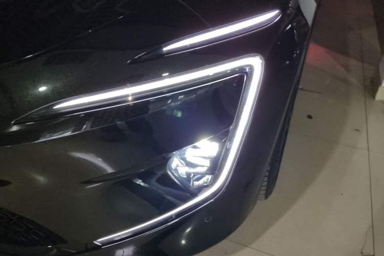 Used Avatr 12 2025 Ultra Extended-Range Edition Left Front Headlight