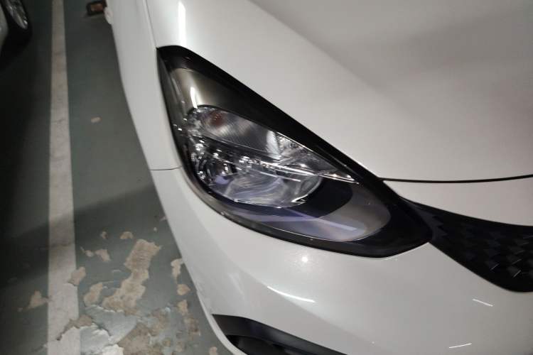 Used Honda Fit 2023 1.5L CVT Trend Edition Right Front Headlight