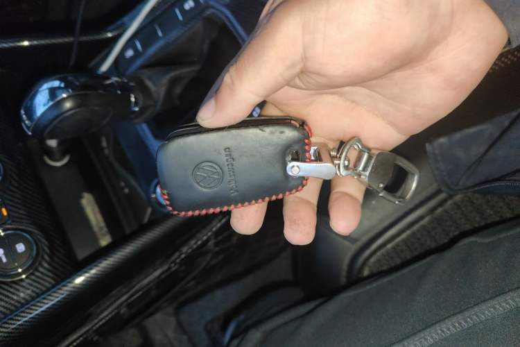 Used Volkswagen Tharu 2019 280TSI Two-Wheel Drive Luxury Version China VI Standard Vehicle Key