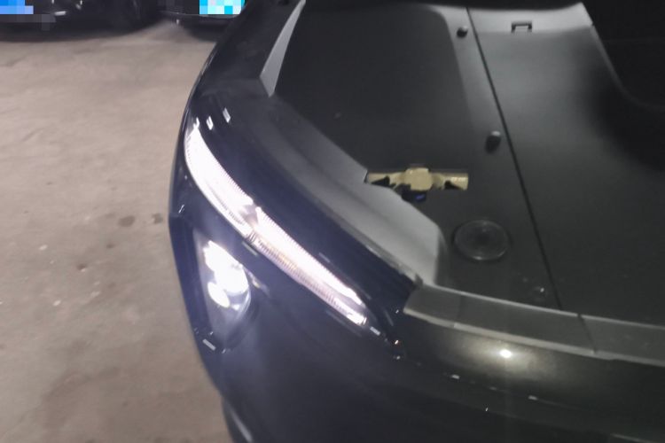 Used Nio ES6 2023 75 kWh Right Front Headlight