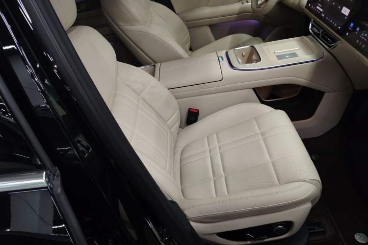 Used Deepal S09 2025 Rear-Drive Ultra
