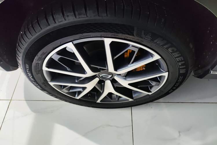 Used GAC Trumpchi GS8 2022 Flagship Series 2.0 TGDI Two-Wheel-Drive Prestige Edition (7 Seats)
