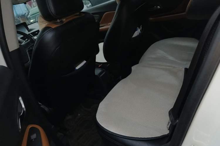 Used Buick Encore 2014 1.4T Automatic Two-Wheel Drive Urban Elite Model
