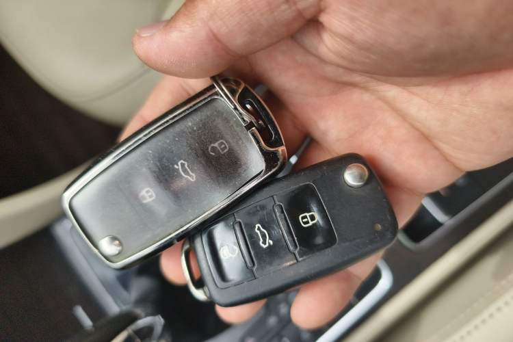 Used Volkswagen Passat 2014 1.8TSI DSG Prestige Edition Vehicle Key