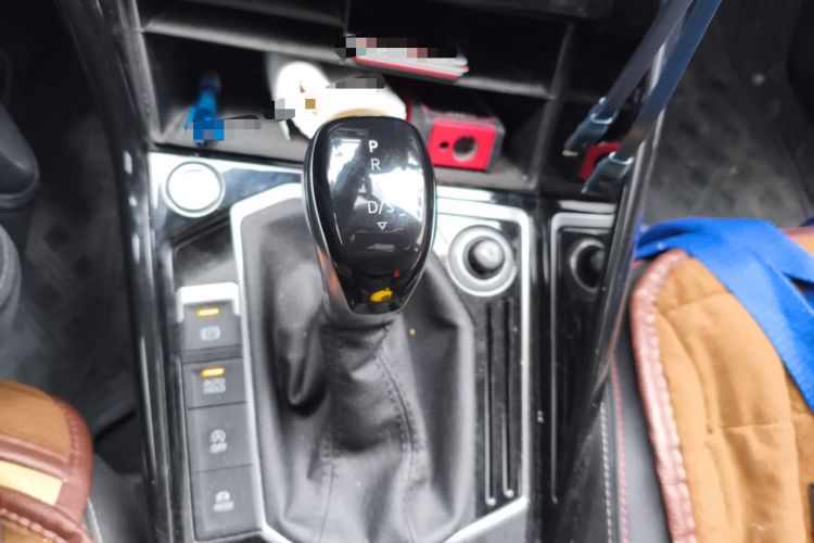 Used Volkswagen Tayron 2020 330TSI Two-Wheel Drive Luxury Smart Connectivity Version