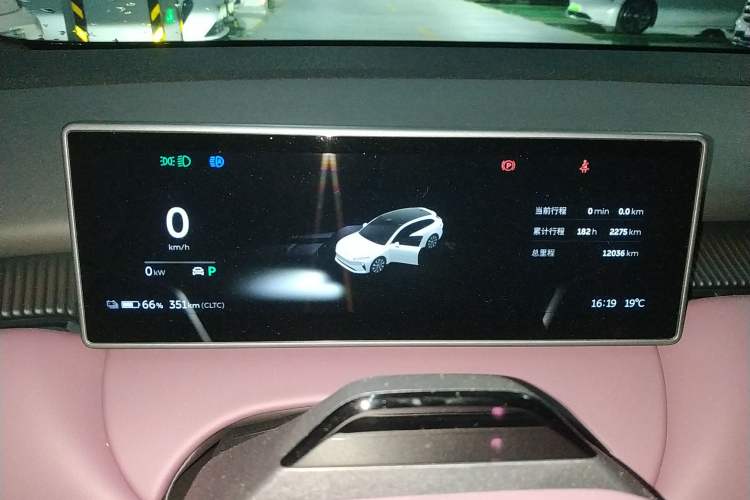 Used Nio ET5T 2024 75kWh Touring Instrument Cluster