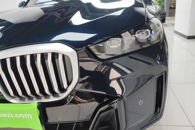 Used BMW X5 2023 xDrive 30Li Luxury M Sport Night Edition Package
