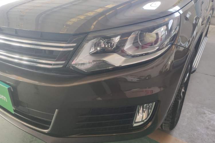 Used Volkswagen Tiguan L 2015 1.8TSI Automatic Two-Wheel Drive Luxury Model
