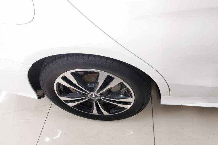 Used Mercedes-Benz C-Class 2017 Restyled C 200 Sport Edition
