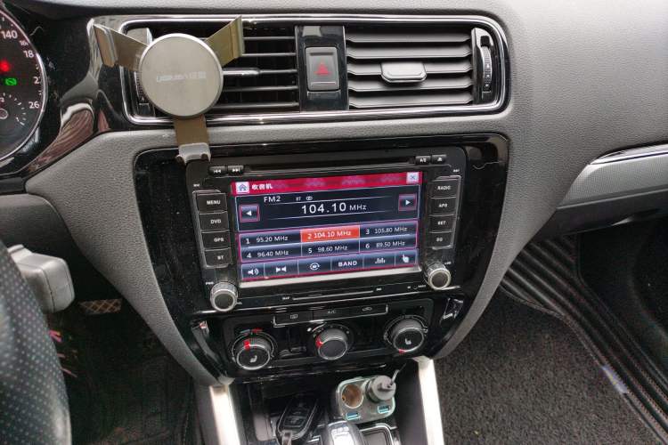 Used Volkswagen Sagitar 2018 180TSI DSG Prestige Edition
