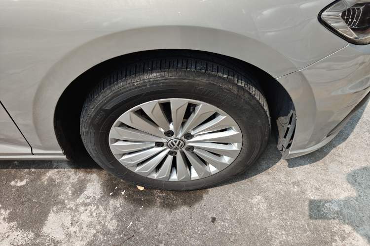 Used Volkswagen Lavida 2018 1.5L Automatic Comfort Edition China V Standard Right Front Wheel Hub