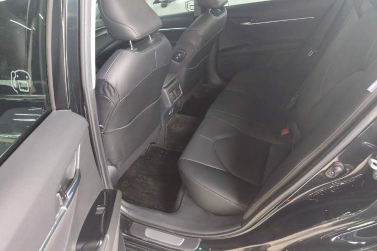 Used Toyota Camry 2021 2.5G Luxury Edition