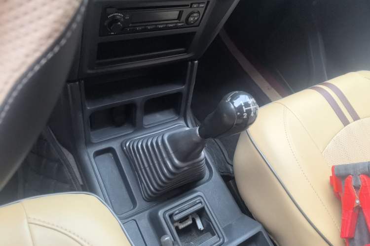 Used Leopaard 6481 2014 2.2L Manual Two-Wheel Drive