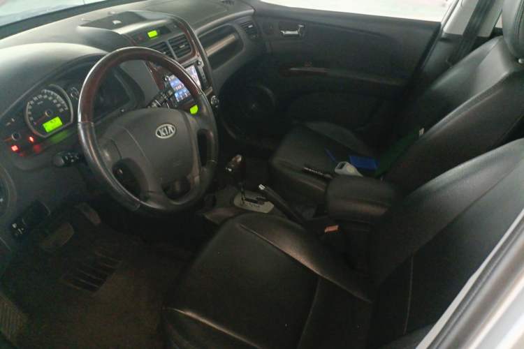 Used Kia Sportage 2009 2.0L Automatic Two-Wheel Drive GLS Left Front Seat