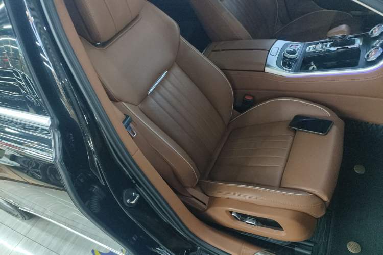 Used Hongqi H9 2023 2.0T Smart Connect Flagship Edition Right Front Seat