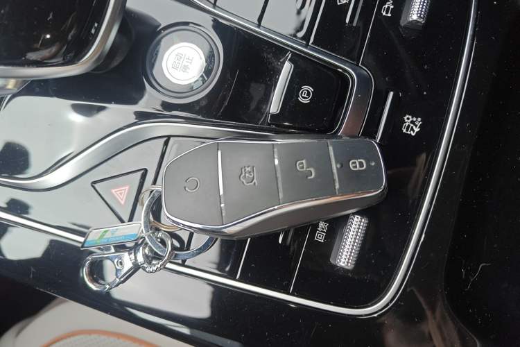 Used BYD Qin PLUS 2024 Honor Edition EV 420KM Leading Model