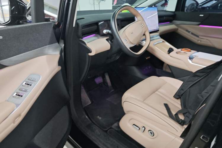 Used XPeng X9 2024 610 Long-Range Pro