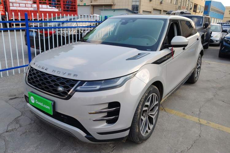 Used Land Rover Range Rover Evoque 2023 Aurora L 249 PS Luxury Edition